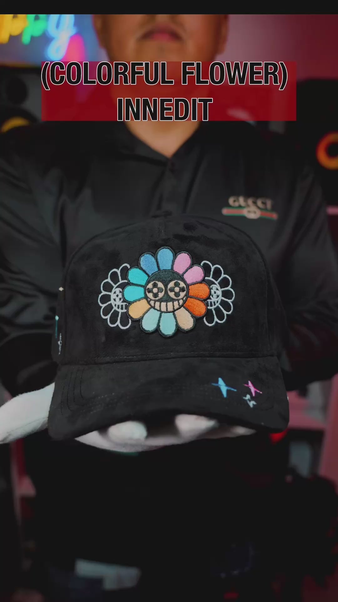 Cap with a colorful flower (INNEDIT)